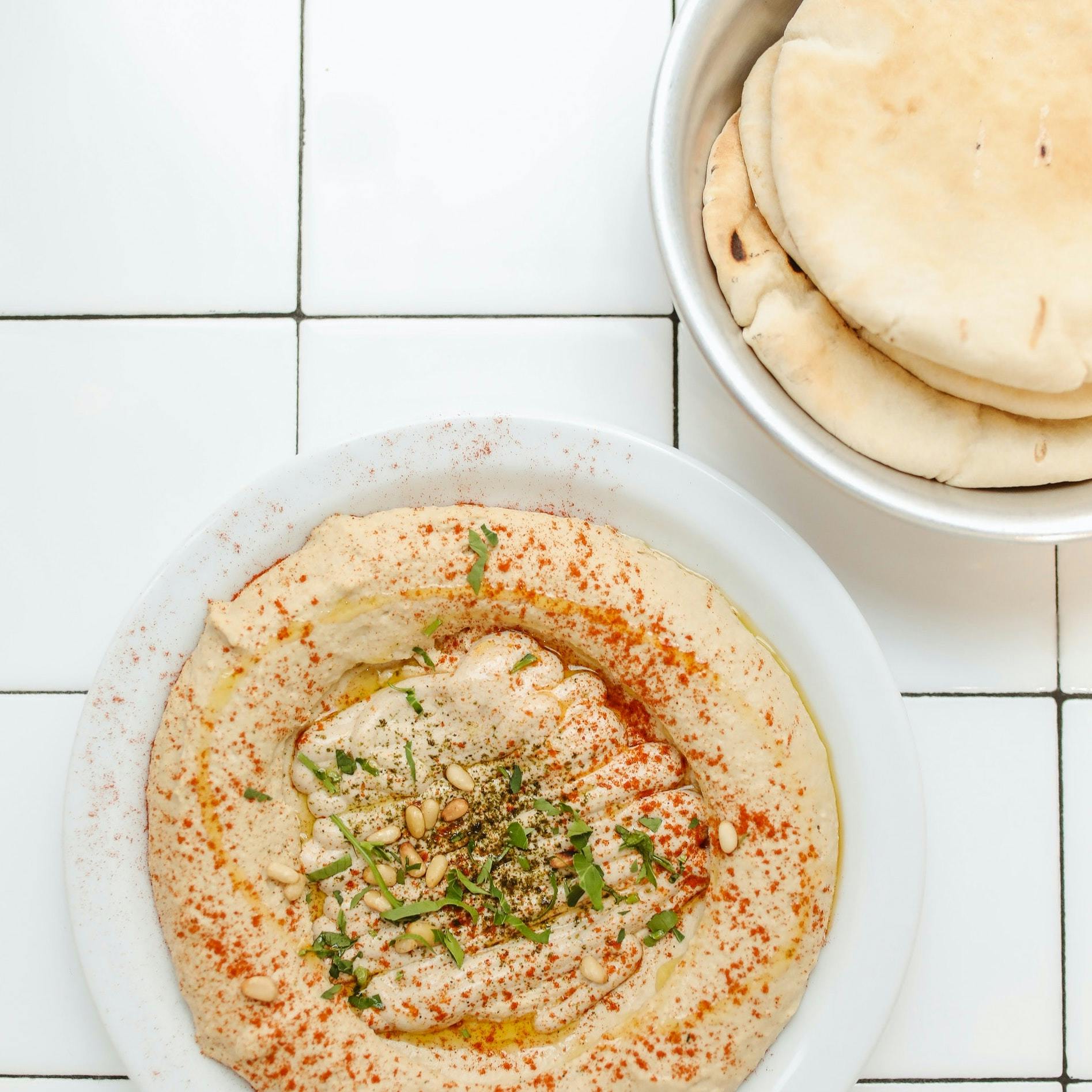 hummus and pita