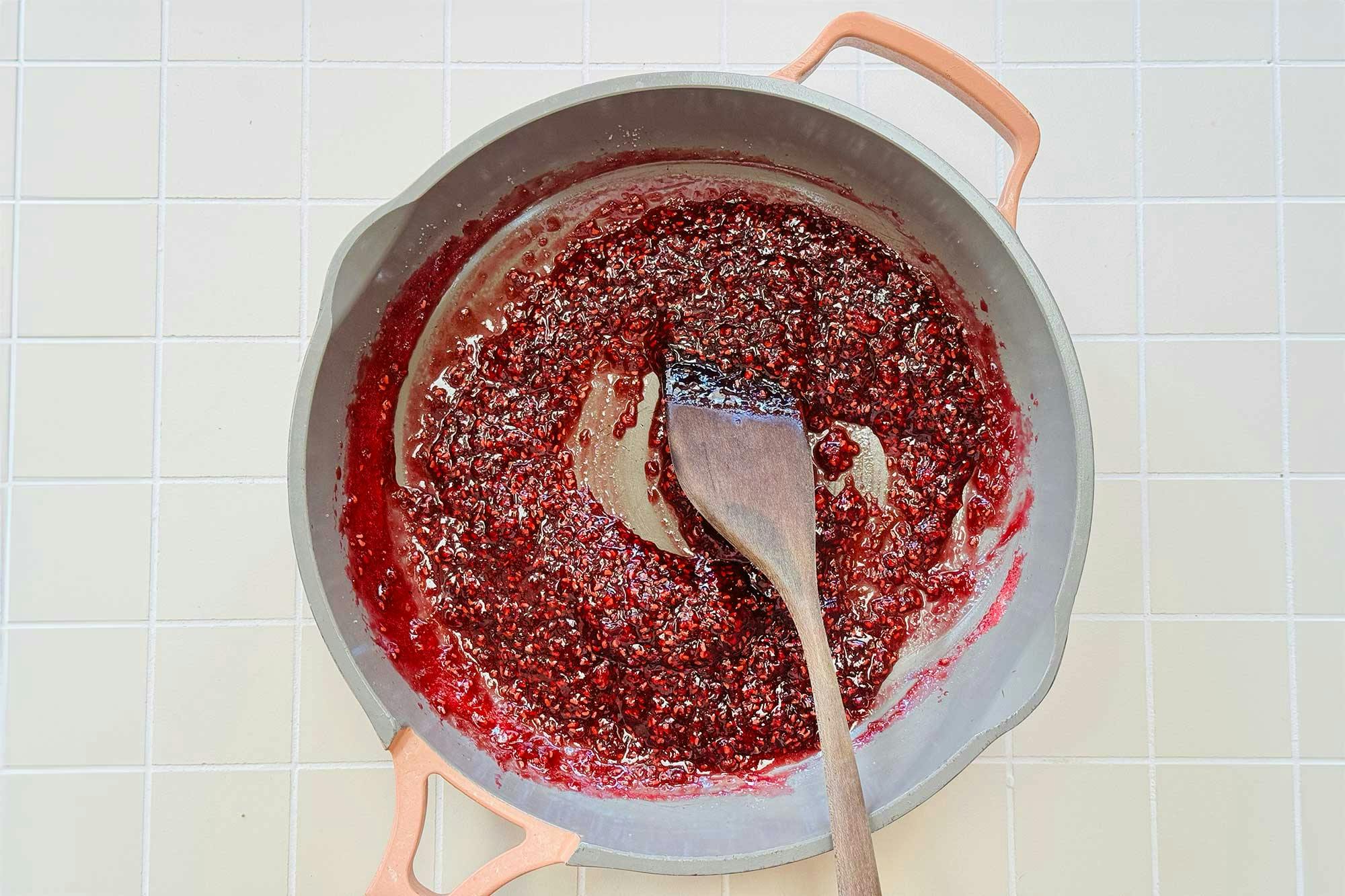 skillet berry jam