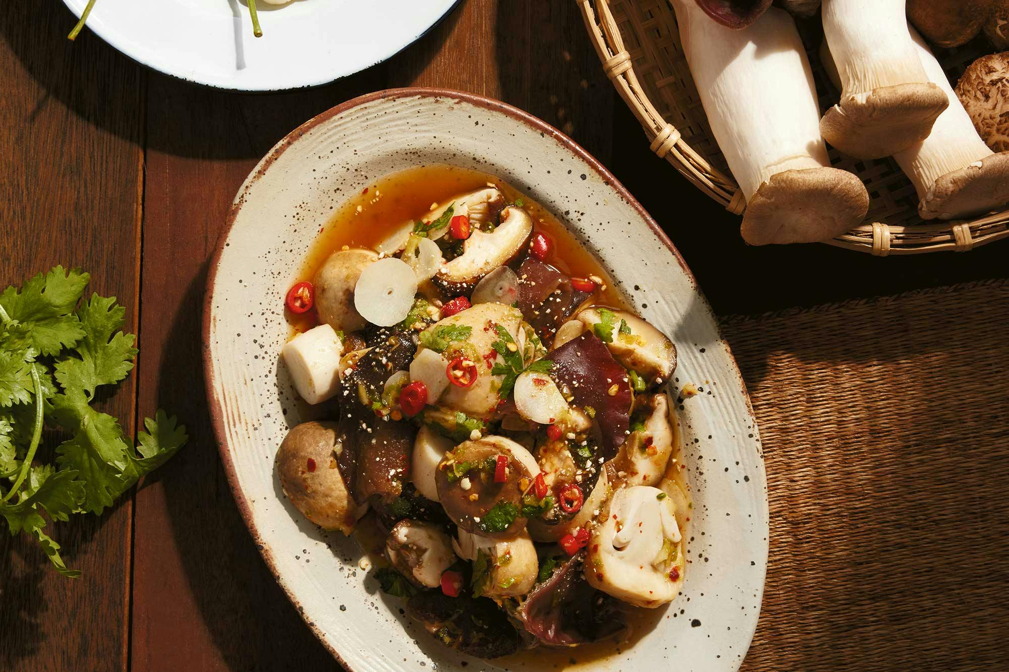 seared mushroom salad