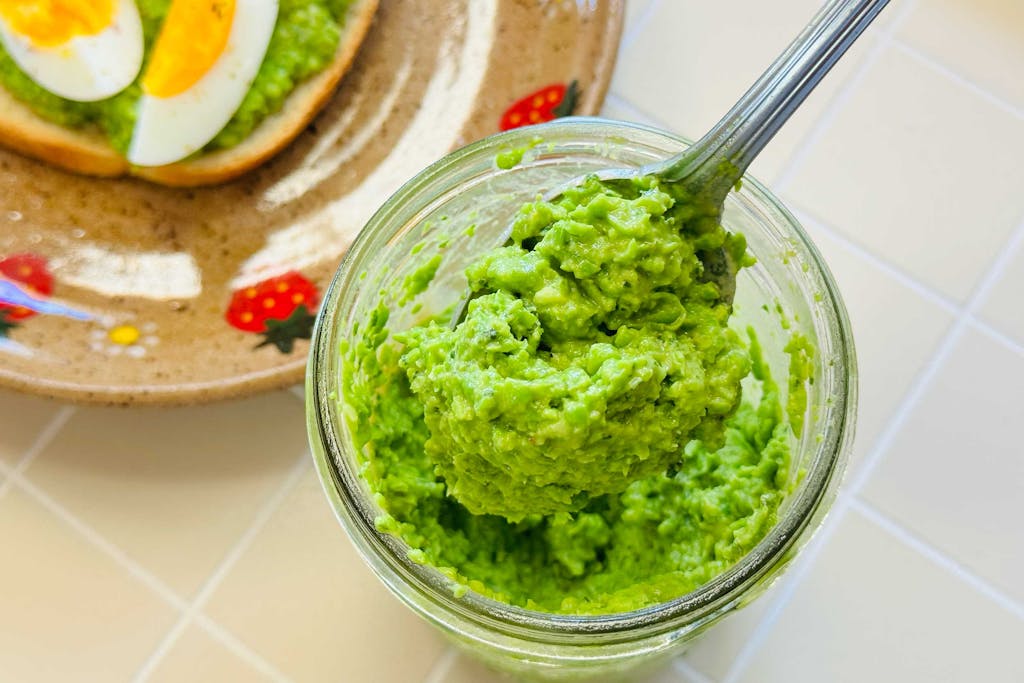 Minty pea pesto