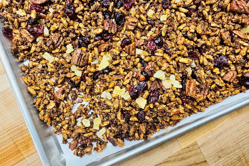 Gingerbread protein granola