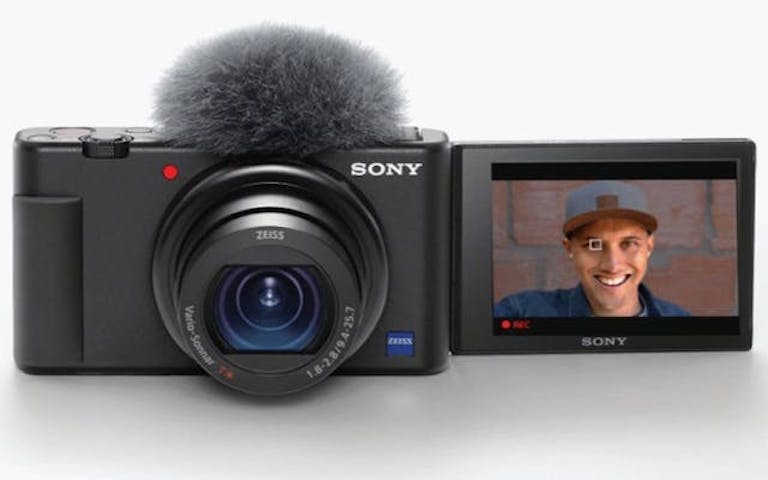 best cameras for vloggers 2022