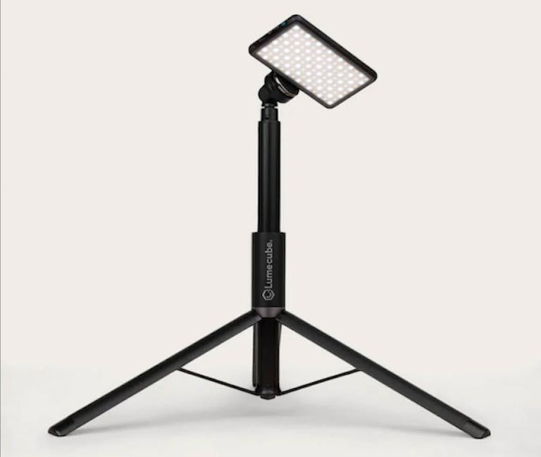 5-foot-Adjustable-Light-Stand - panel light on stand