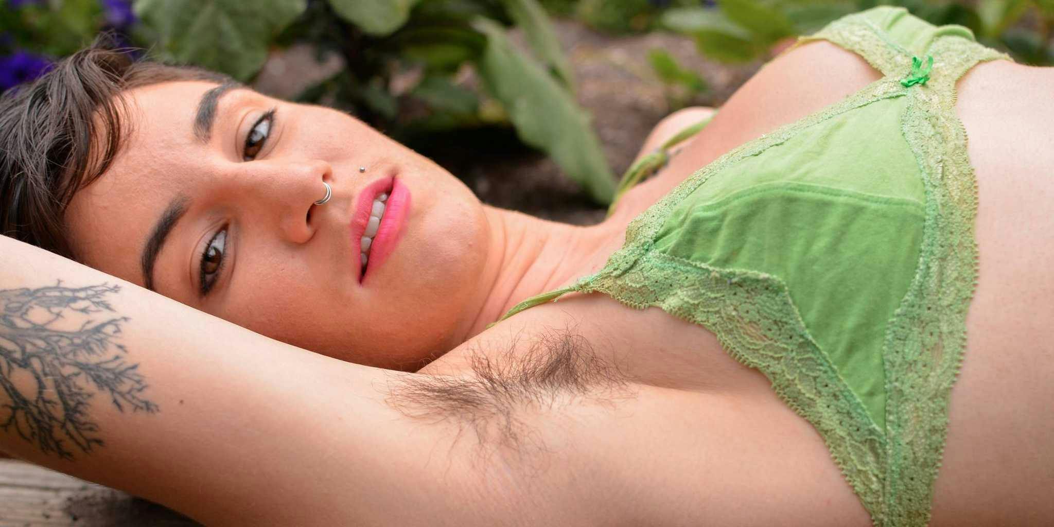 This photographer is bringing back body hair in porn