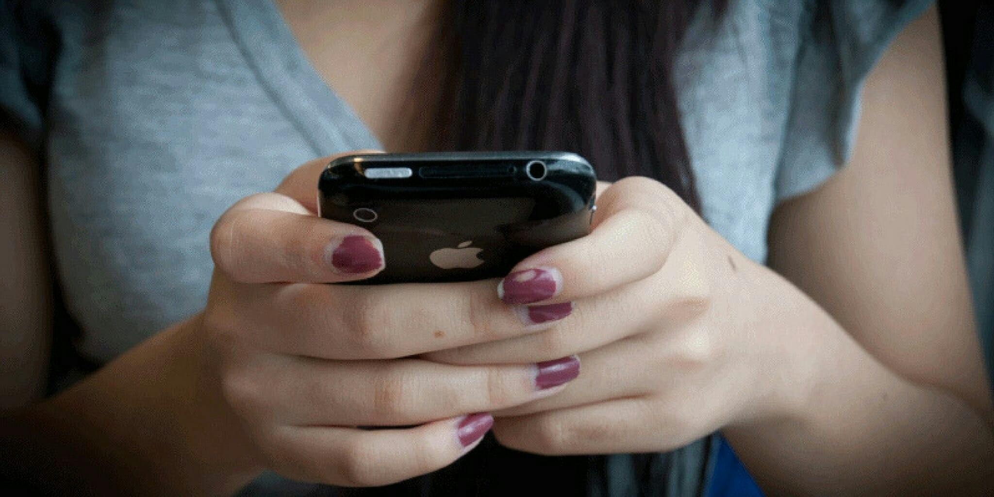 Teen charged with child pornography after texting her own nude selfie
